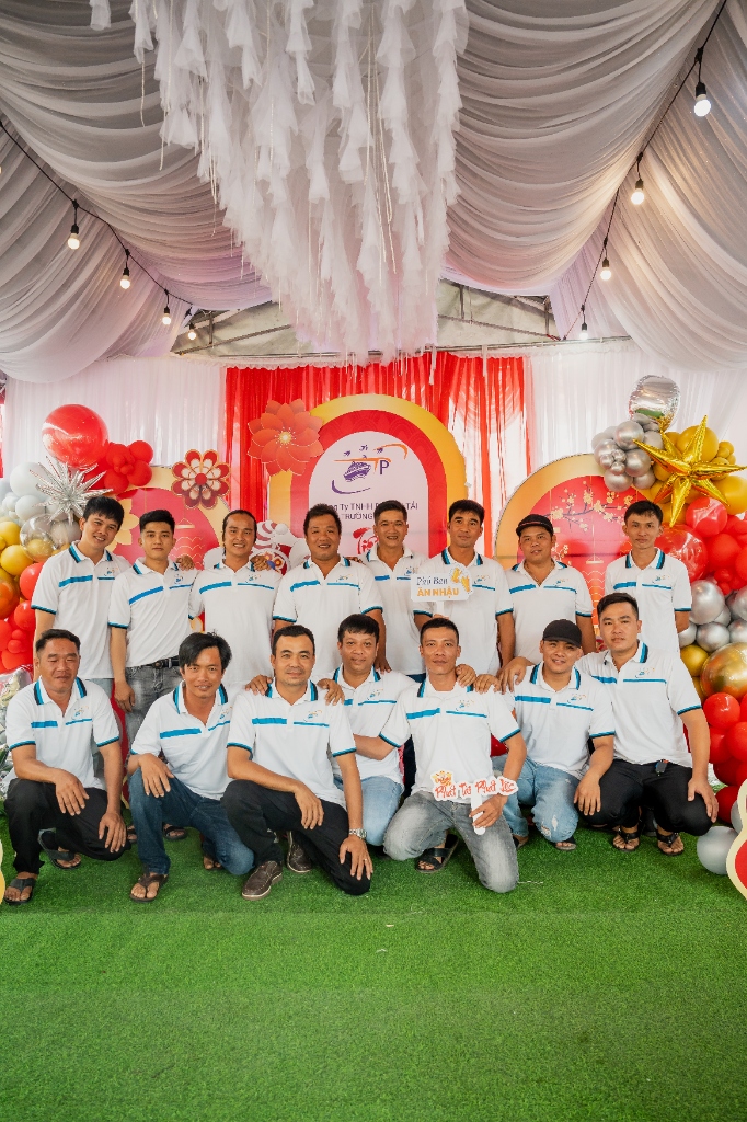 Đội ngũ tài xế thuyền trưởng Trường Phát